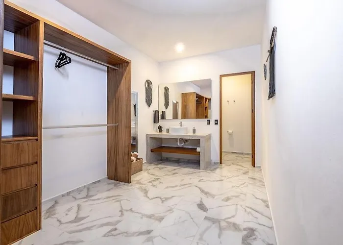 Magnificent One Block From Playacar Apartment Playa del Carmen